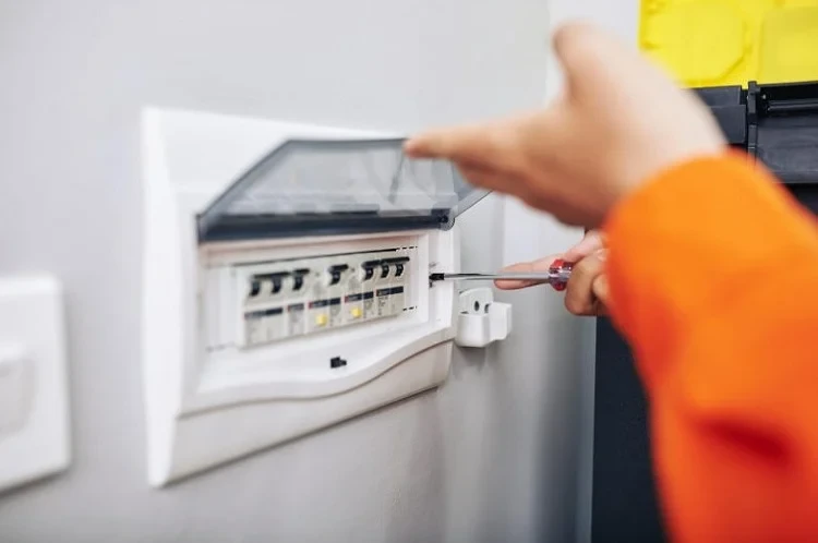 Hướng dẫn chọn Aptomat chống rò